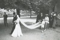 1948 - Madeleine PUISEUX (née LOUBIERE)