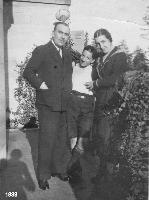 1933 Arthur et Suzanne Bedouret  - Tantan ( Bertrand ) Fouga  -064