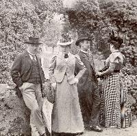   Adrien Dieuzeide et Martial Cazes - beaux freres par leurs femmes Marie et josephine Abadie 